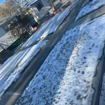 Small (No Driveway / Backyard)